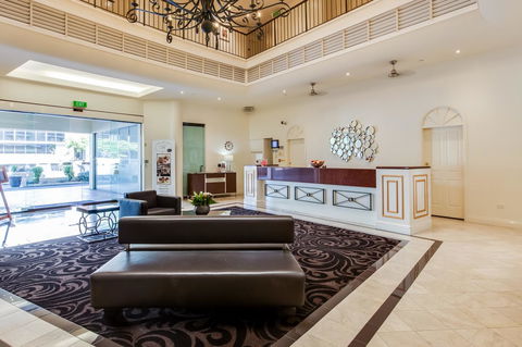 Central Cosmo Apartment Hotel - Accommodation Mount Tamborine 6