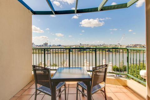 Central Cosmo Apartment Hotel - Accommodation Mount Tamborine 24