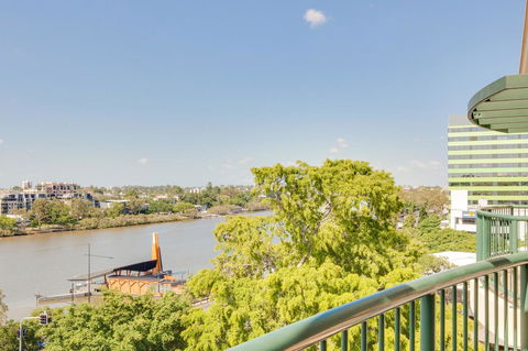 Central Cosmo Apartment Hotel - Accommodation Mount Tamborine 15