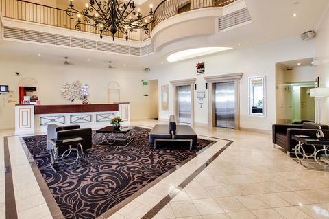 Central Cosmo Apartment Hotel - Accommodation Mount Tamborine 3
