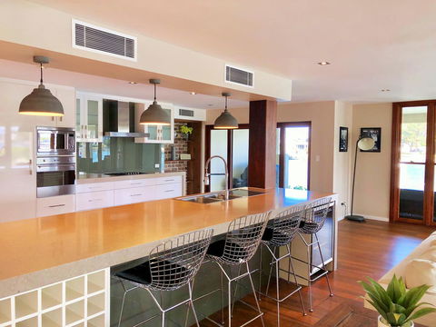 Riverfront Dream - Accommodation Mount Tamborine 16