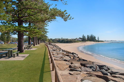 The Norfolks On Moffat Beach - Accommodation Mount Tamborine 9