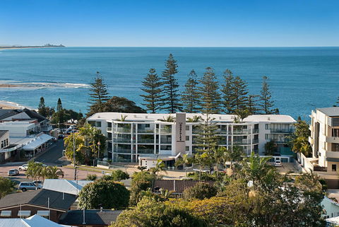 The Norfolks On Moffat Beach - Accommodation Mount Tamborine 1