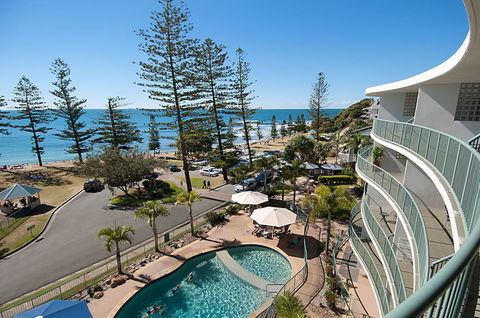 The Norfolks On Moffat Beach - Accommodation Mount Tamborine 3