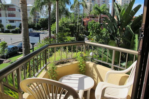 Grangewood Court Apartments - Accommodation Mount Tamborine 7