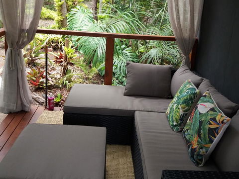 Forest Lodge: Little Villa - Accommodation Mount Tamborine 14
