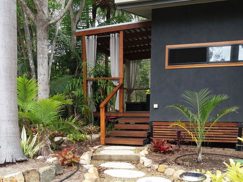 Forest Lodge: Little Villa - Accommodation Mount Tamborine 15
