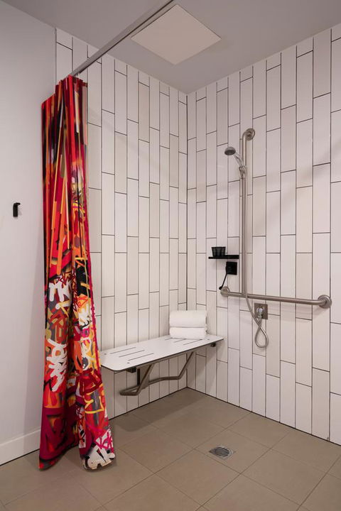 The Constance Fortitude Valley - Accommodation Mount Tamborine 1