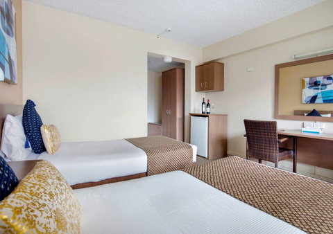 The Metropolitan Spring Hill - Accommodation Mount Tamborine 31