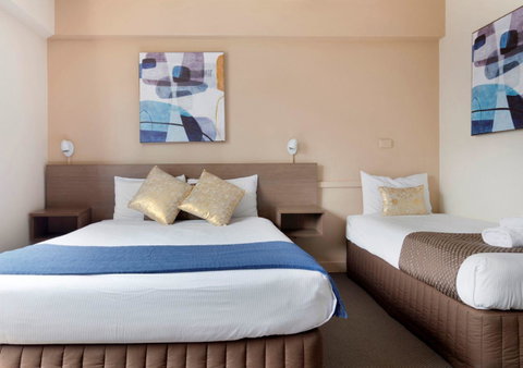 The Metropolitan Spring Hill - Accommodation Mount Tamborine 17