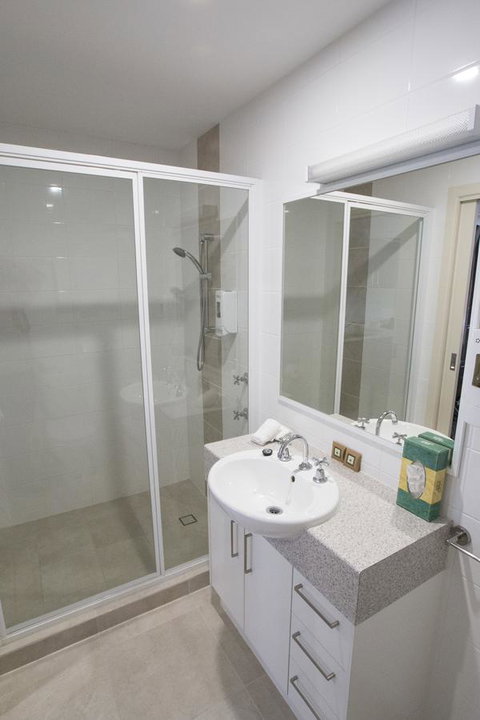 The Metropolitan Spring Hill - Accommodation Mount Tamborine 30