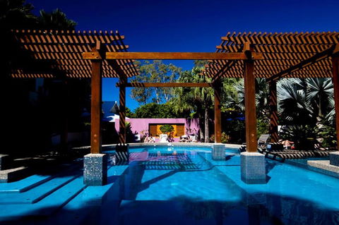 Freestyle Resort Port Douglas - Accommodation Mount Tamborine 10