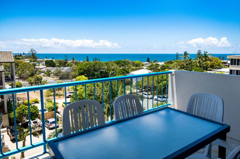 Burgess @ Kings Beach Apartments - Accommodation Mount Tamborine 25