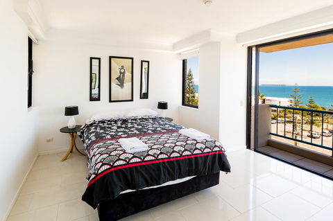 Burgess @ Kings Beach Apartments - Accommodation Mount Tamborine 20