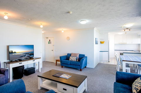 Burgess @ Kings Beach Apartments - Accommodation Mount Tamborine 28