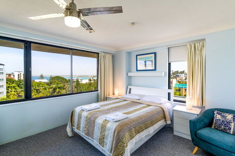 Burgess @ Kings Beach Apartments - Accommodation Mount Tamborine 26