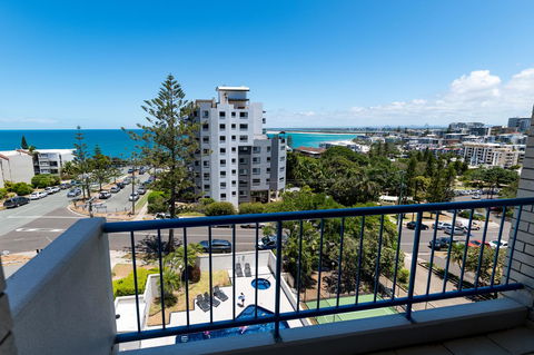 Burgess @ Kings Beach Apartments - Accommodation Mount Tamborine 24