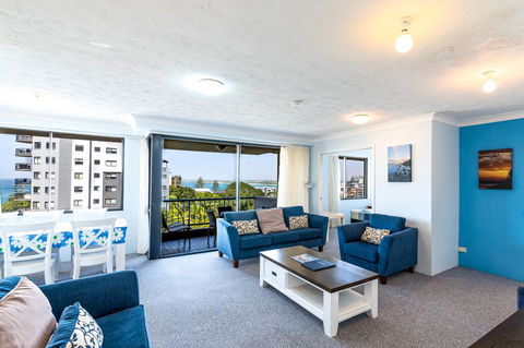 Burgess @ Kings Beach Apartments - Accommodation Mount Tamborine 34