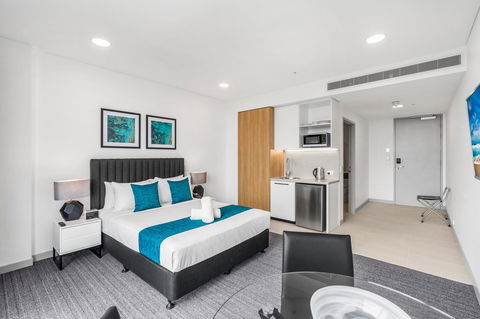 Essence Suites Taringa - Accommodation Mount Tamborine 19
