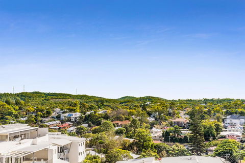 Essence Suites Taringa - Accommodation Mount Tamborine 37