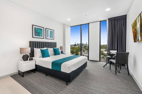 Essence Suites Taringa - Accommodation Mount Tamborine 9