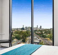 Essence Suites Taringa - Accommodation Mount Tamborine
