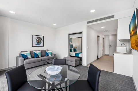 Essence Suites Taringa - Accommodation Mount Tamborine 32