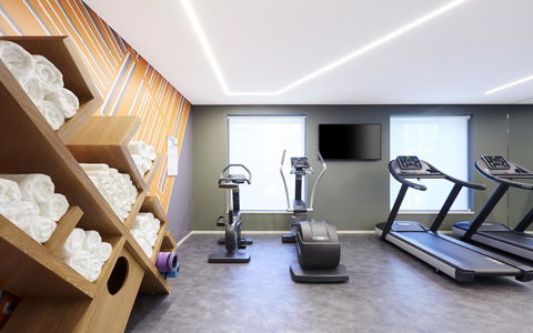 Holiday Inn Express Brisbane Central, An IHG Hotel - Accommodation Mount Tamborine 6