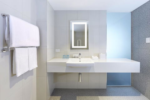 Holiday Inn Express Brisbane Central, An IHG Hotel - Accommodation Mount Tamborine 42