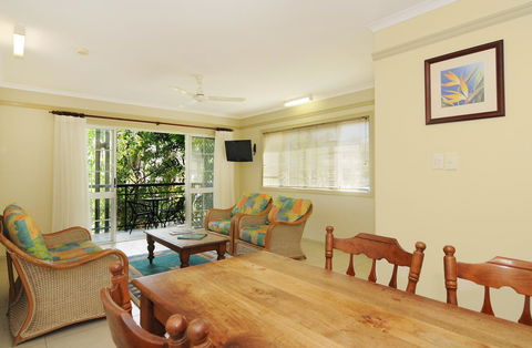 Cairns Queenslander Hotel & Apartments - Accommodation Mount Tamborine 27