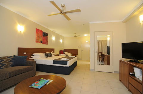 Cairns Queenslander Hotel & Apartments - Accommodation Mount Tamborine 6