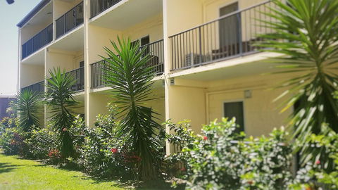 Cairns Queenslander Hotel & Apartments - Accommodation Mount Tamborine 32