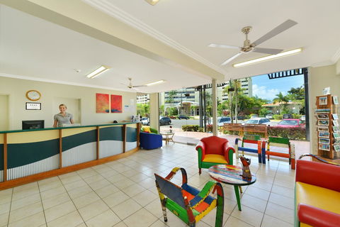Cairns Queenslander Hotel & Apartments - Accommodation Mount Tamborine 5