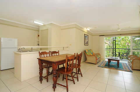 Cairns Queenslander Hotel & Apartments - Accommodation Mount Tamborine 19