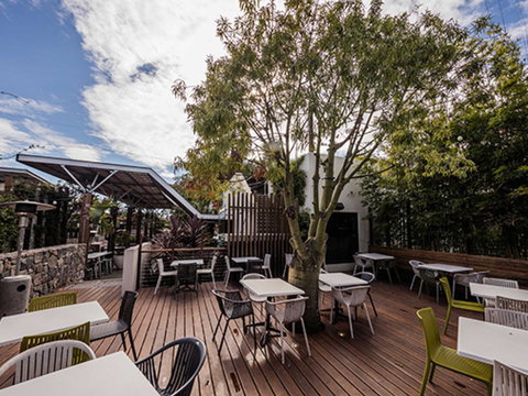 Eatons Hill Hotel - Accommodation Mount Tamborine 36