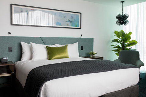 Eatons Hill Hotel - Accommodation Mount Tamborine 42