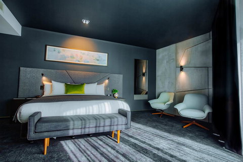 Eatons Hill Hotel - Accommodation Mount Tamborine 19