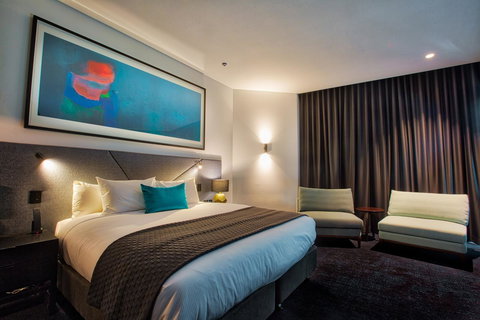 Eatons Hill Hotel - Accommodation Mount Tamborine 12