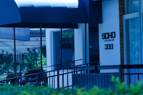 Soho Brisbane - Accommodation Mount Tamborine 11