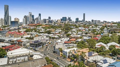 City Palms Brisbane - Accommodation Mount Tamborine 11