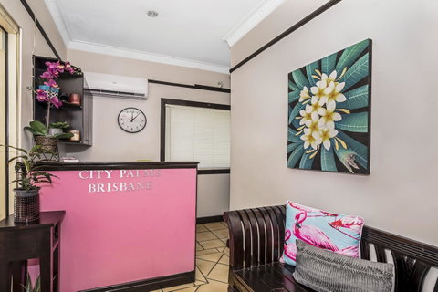 City Palms Brisbane - Accommodation Mount Tamborine 6