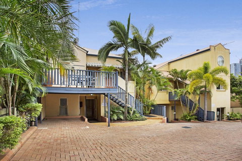 City Palms Brisbane - Accommodation Mount Tamborine 31