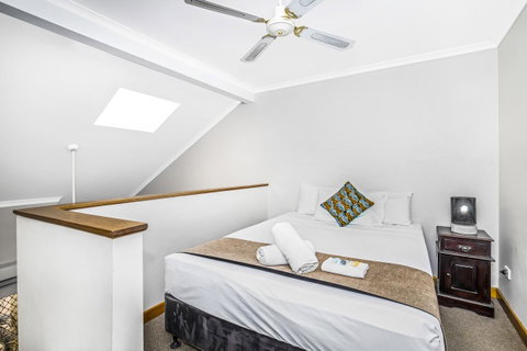 City Palms Brisbane - Accommodation Mount Tamborine 19