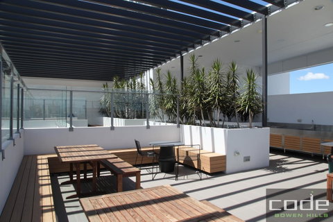 Code Apartments - Accommodation Mount Tamborine 34