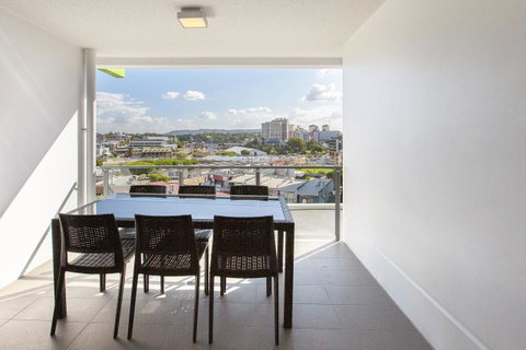 Code Apartments - Accommodation Mount Tamborine 23