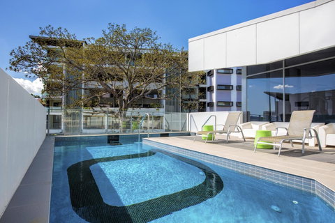 Code Apartments - Accommodation Mount Tamborine 11