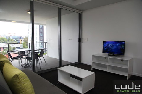 Code Apartments - Accommodation Mount Tamborine 31