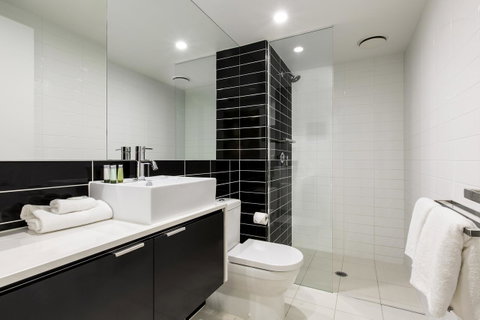 Code Apartments - Accommodation Mount Tamborine 32