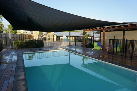 YAL Cairns - A Motel That Makes A Difference - Accommodation Mount Tamborine 28