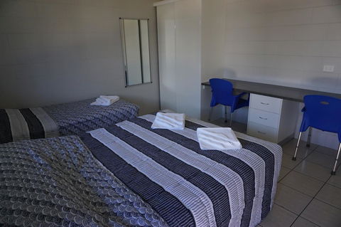 YAL Cairns - A Motel That Makes A Difference - Accommodation Mount Tamborine 32